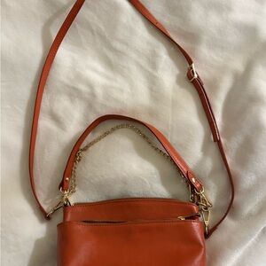 Chic Leather Crossbody Bag